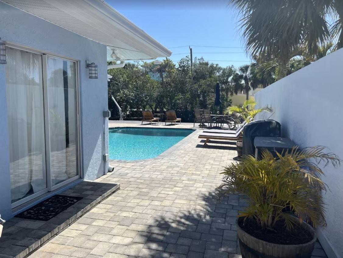 Pool/Waterfront Home 5 Min Walk To Siesta Key Village And Beach Exterior photo
