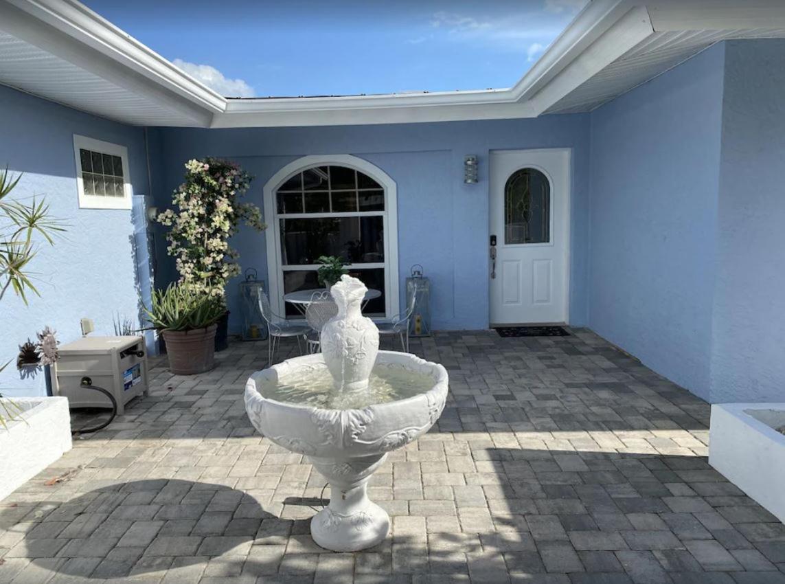 Pool/Waterfront Home 5 Min Walk To Siesta Key Village And Beach Exterior photo